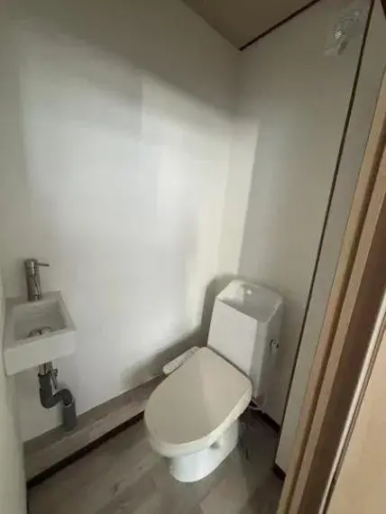 1R Property Naniwa-ku, Osaka City, Osaka Prefecture (11)