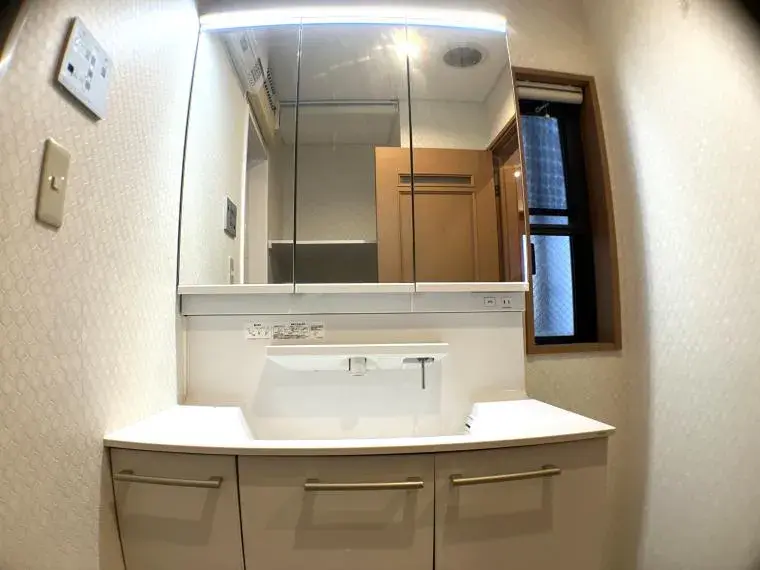 4LDK + Car Space Property Komae City Tokyo (16)