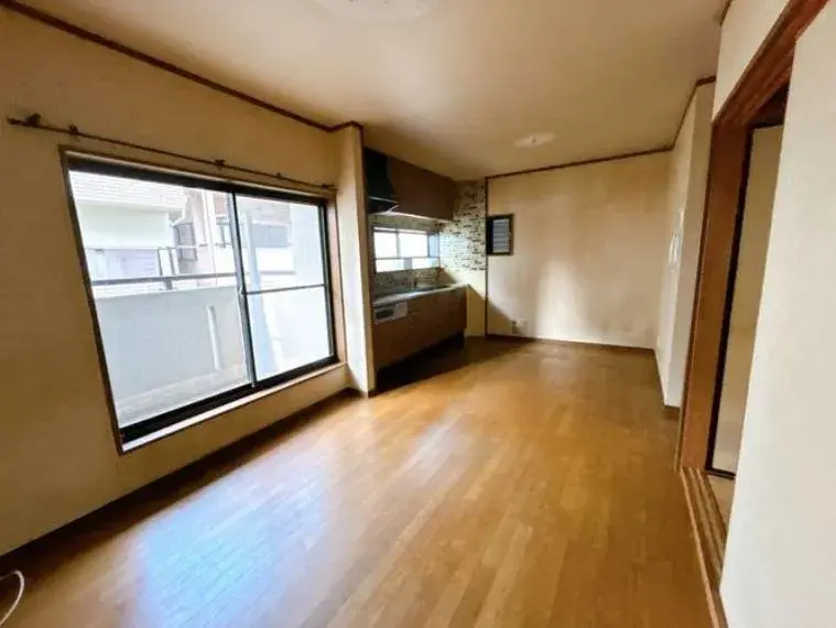 3LDK Property Neyagawa City Osaka Prefecture (4)