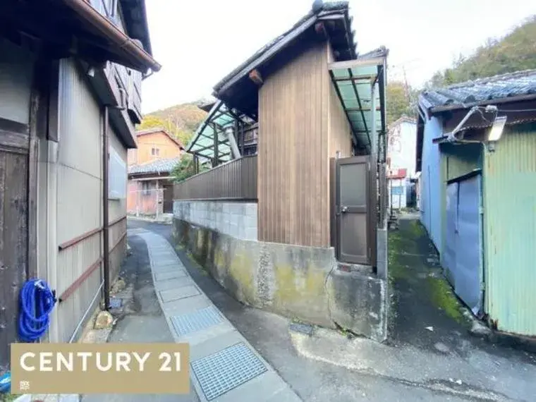 Slide 3