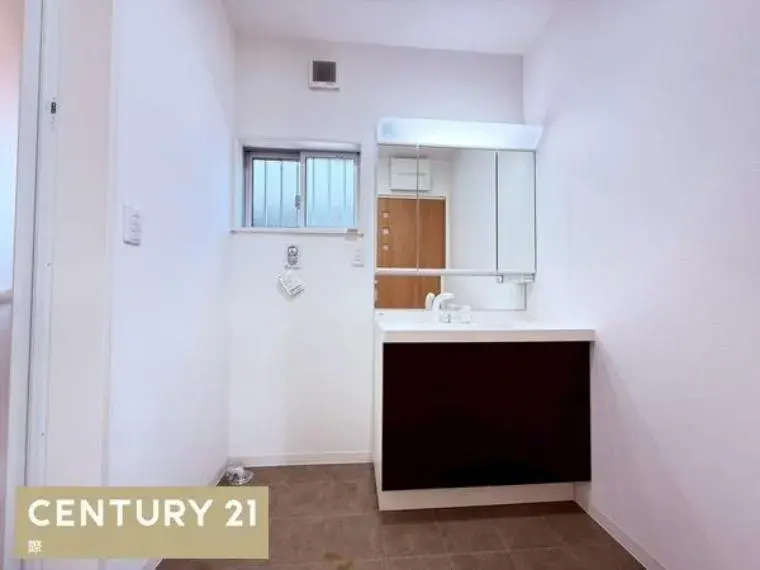 4SLDK Property Kainan City Wakayama Prefecture (23)