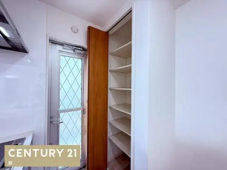4SLDK Property Kainan City Wakayama Prefecture (10)