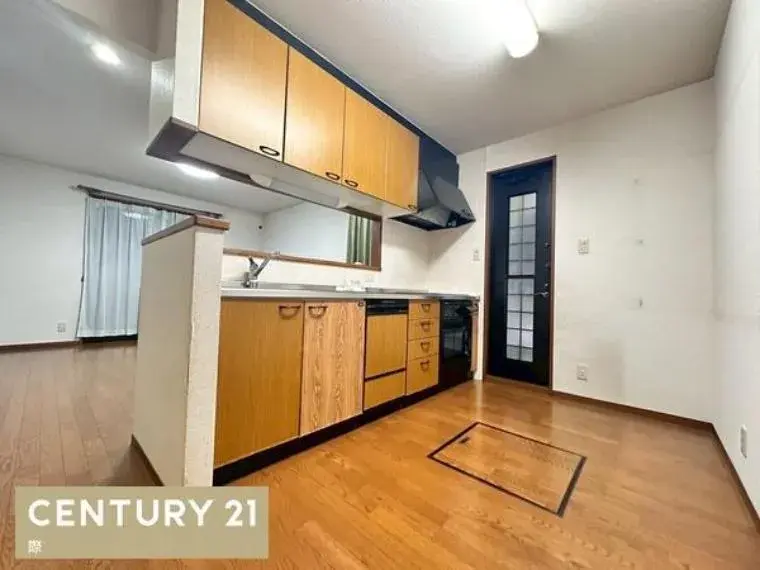5LDK Property Wakayama City Wakayama Prefecture (18)