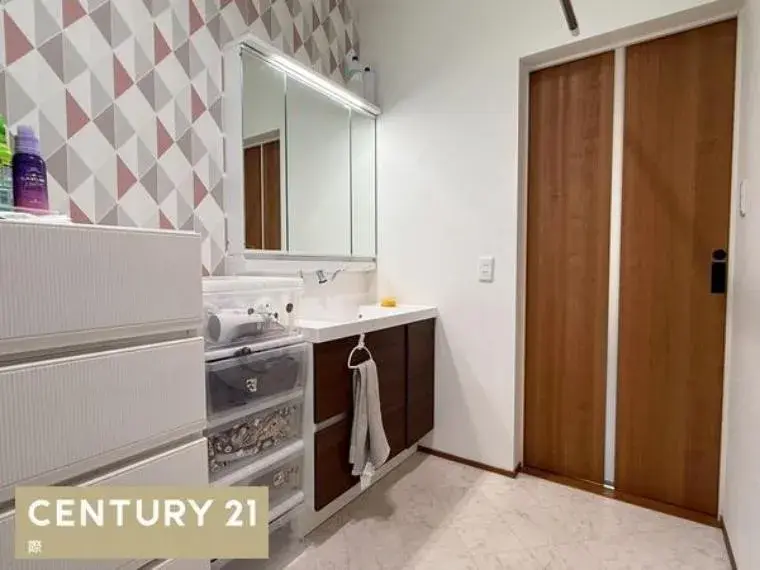 3SLDK Property Kainan City Wakayama Prefecture (9)