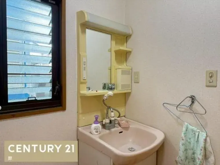 2LDK Property Iwade City Wakayama Prefecture (10)