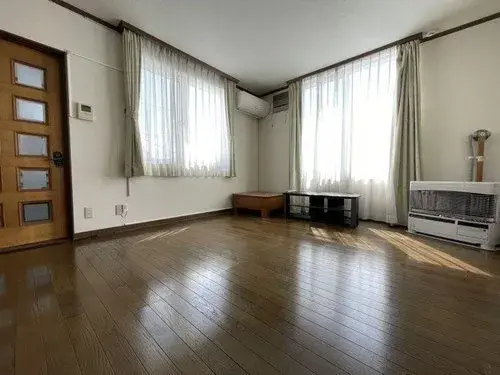 5LDK Property Asahikawa City Hokkaido (7)