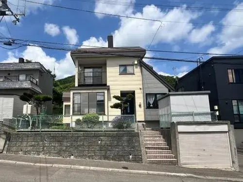 Akiya in Hokkaido