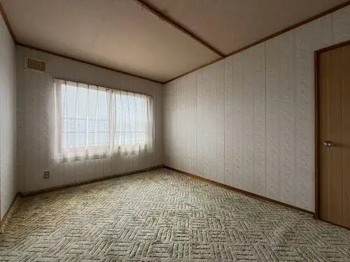 Hokkaido Takikawa City 5 Bedroom Property (8)