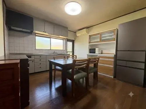10DDKK Propriété
Koda-cho, Nukata-gun
Préfecture d'Aichi (5)