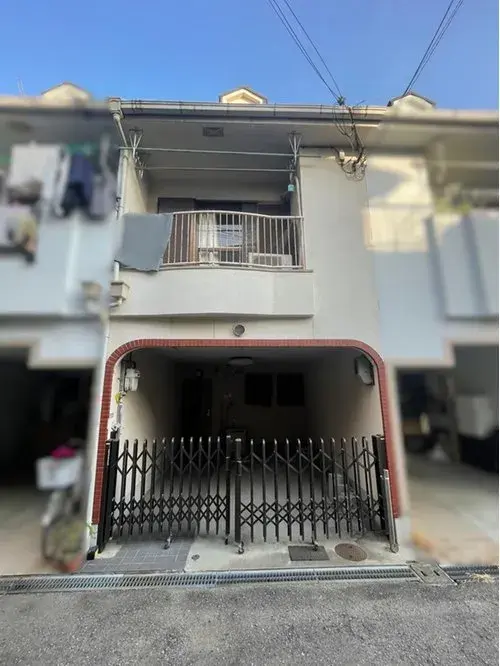 Akiya in Osaka