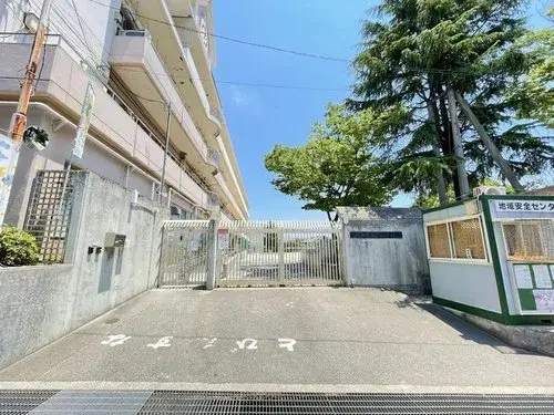 Akiya in Osaka