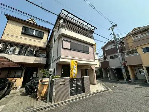 Akiya in Osaka