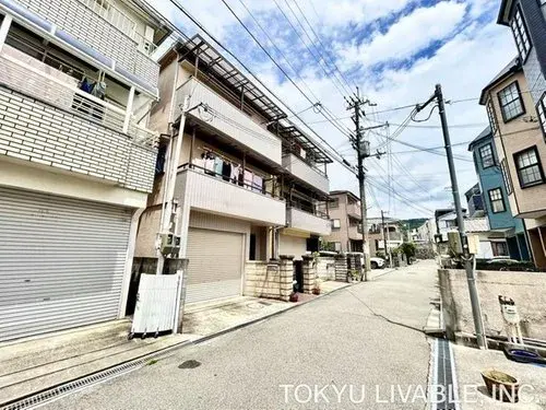 Akiya in Osaka