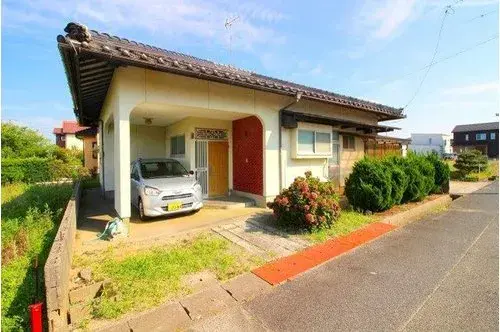 Akiya in 米子市