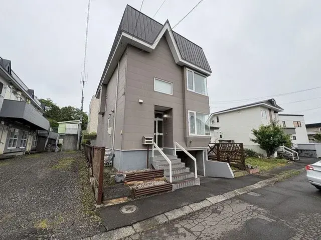 Akiya in Hokkaido