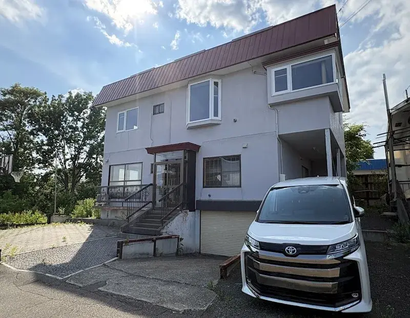 Akiya in Hokkaido