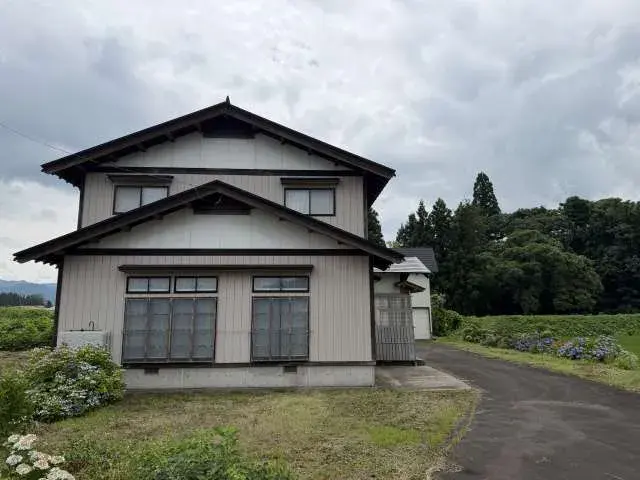 9DK Property Yuzawa City Akita Prefecture (2)