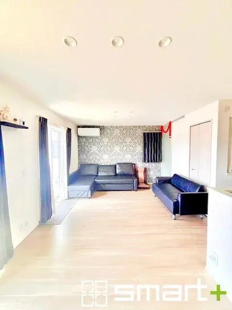3室1储藏室2厅1厨
筑波市
茨城县 (5)