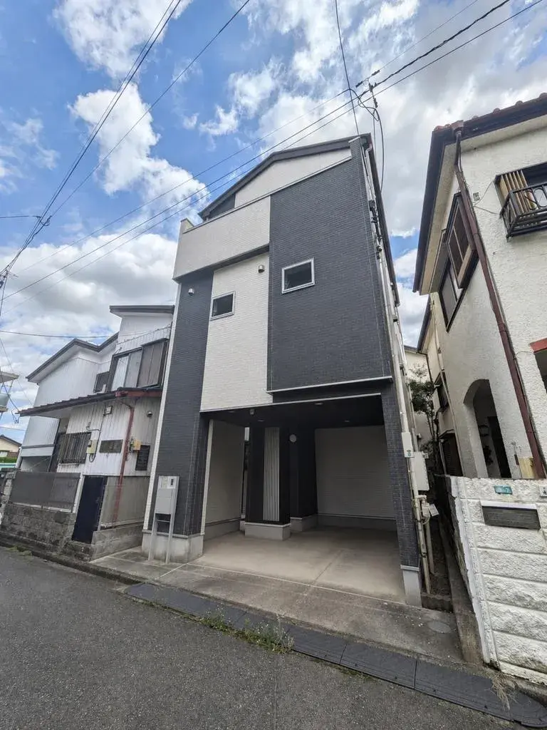 Akiya in Saitama
