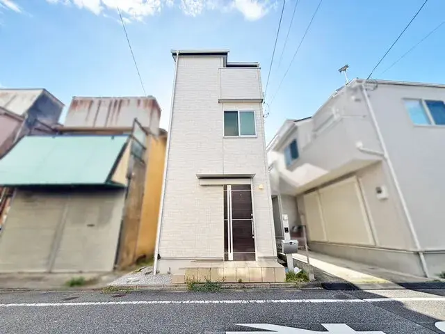 Akiya in Tokyo