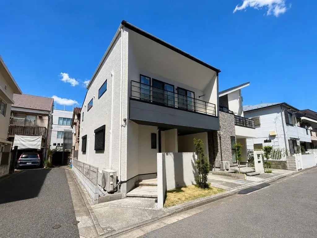 Akiya in Tokyo