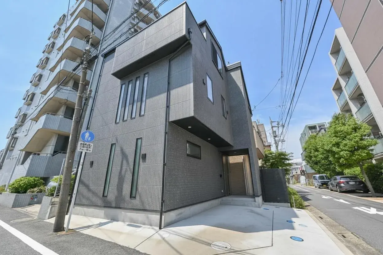 Akiya in Tokyo