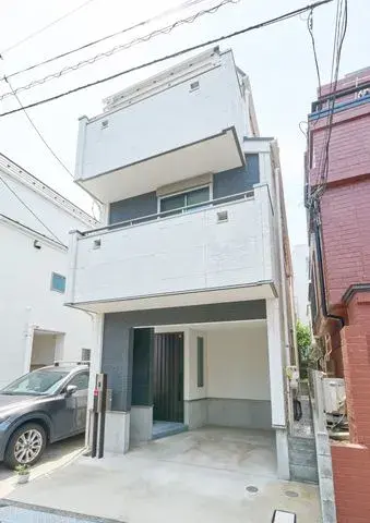 Akiya in Tokyo
