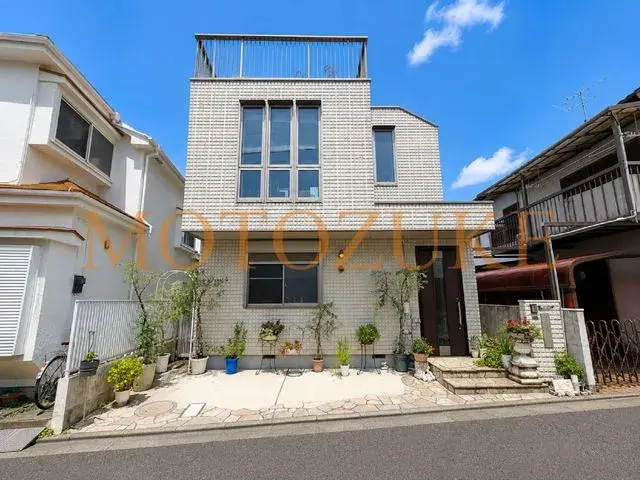 Akiya in Tokyo