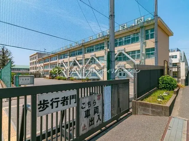 4DK Ciudad de Hino, Tokyo (3)