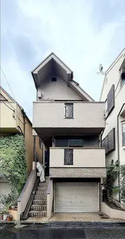 Akiya in Tokyo
