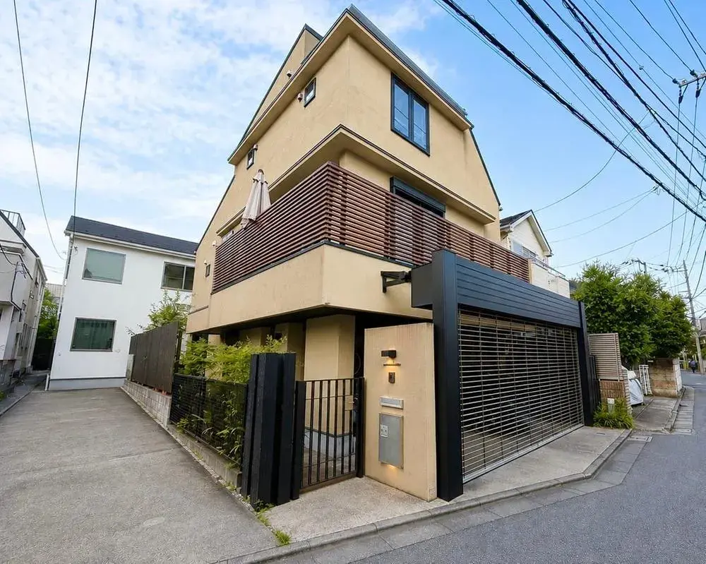 Akiya in Tokyo