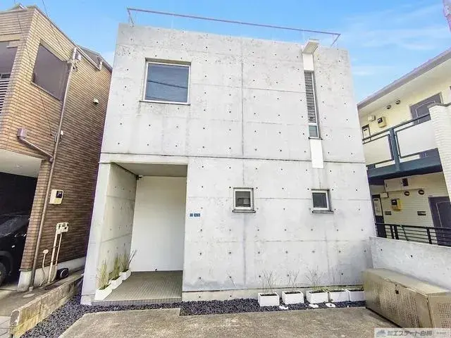 Akiya in Tokyo