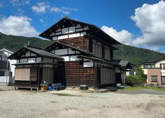 Akiya in Kanagawa