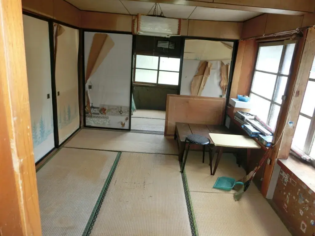 8DK Property Sado City Niigata Prefecture (12)
