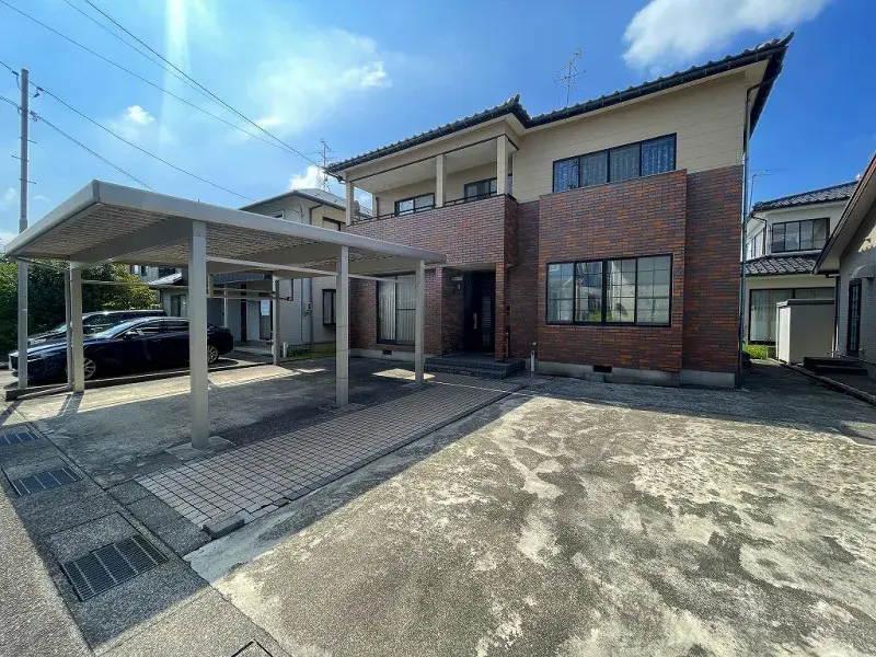 Akiya in Toyama