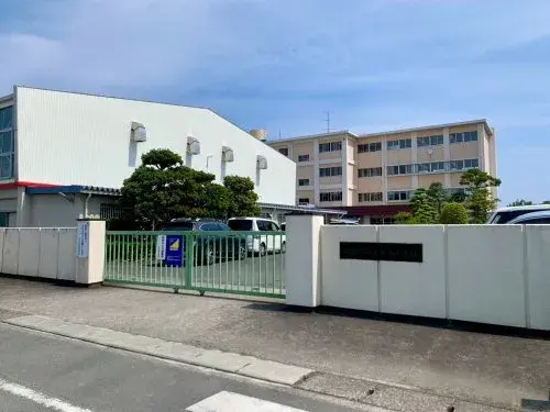 Propriété 5LDK
Ville de Hamamatsu
Arrondissement de Chuo
Préfecture de Shizuoka (4)