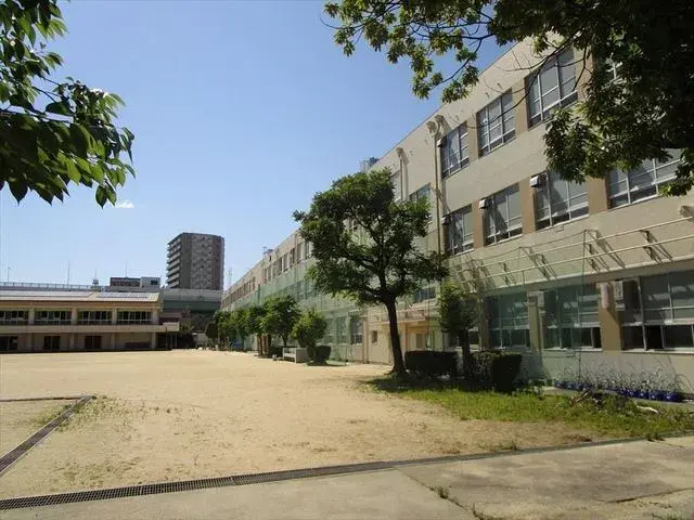 Propriété 4LDK
Nakagawa-ku, ville de Nagoya, préfecture d'Aichi (21)