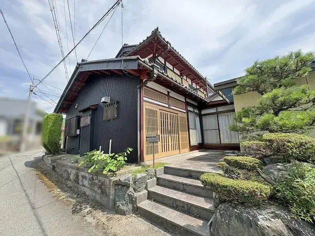 Akiya in Shiga