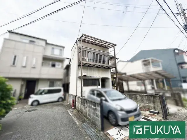 Propriété 6K
Arrondissement de Fushimi, Ville de Kyoto
Préfecture de Kyoto (4)
