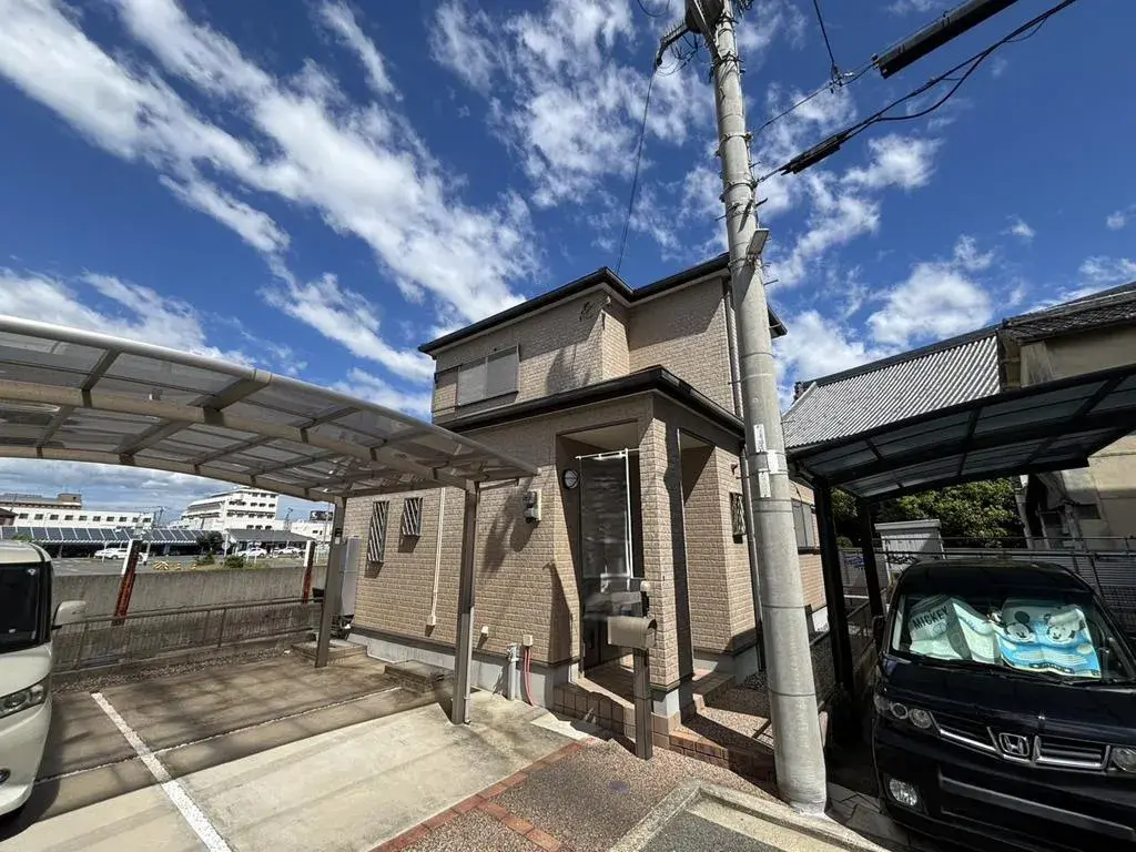 Akiya in Osaka