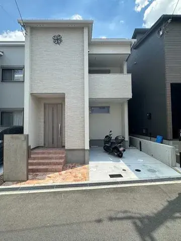 Akiya in Osaka