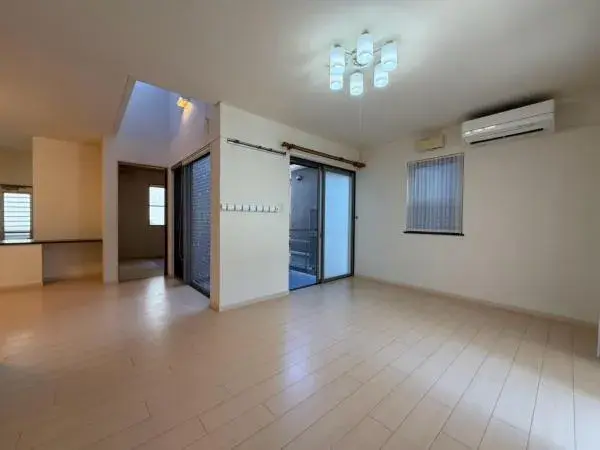 4LDK Property Katano City Osaka Prefecture (3)