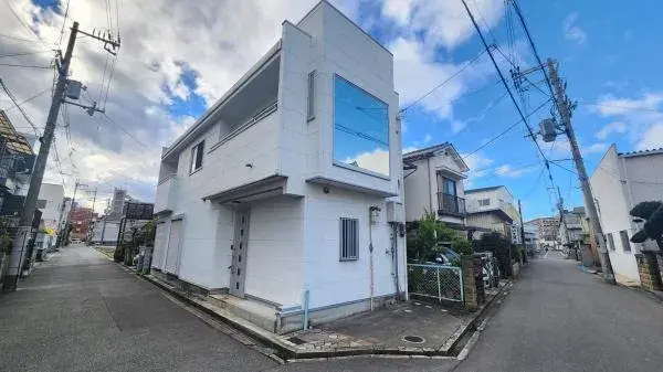 Akiya in Osaka