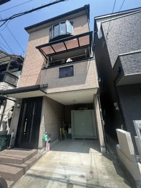 Akiya in Osaka