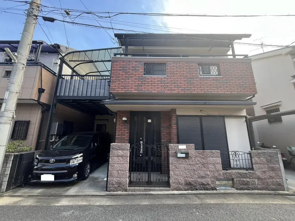 Akiya in Osaka