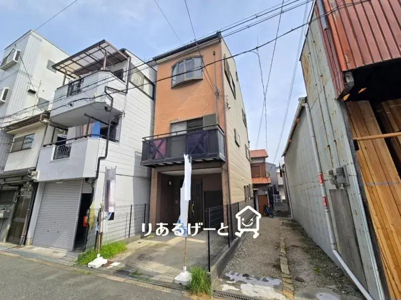 Akiya in Osaka