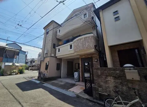 Akiya in Osaka