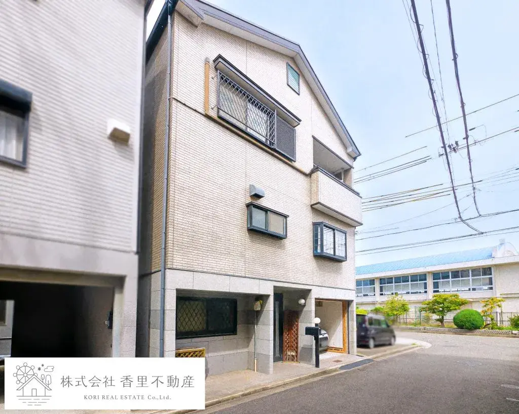 4LDK Property Neyagawa City Osaka Prefecture (2)