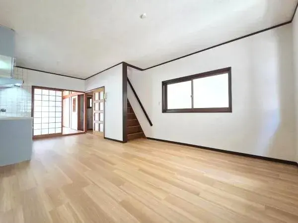5LDK Property Neyagawa City Osaka Prefecture (4)