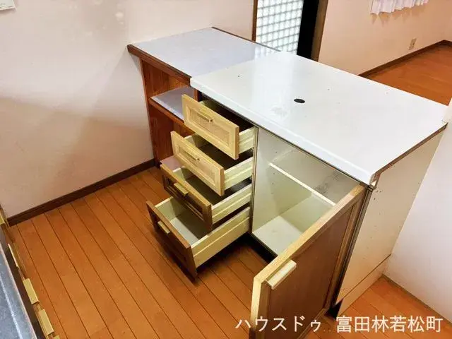 4LDK Property Tominbayashi City Osaka Prefecture (16)